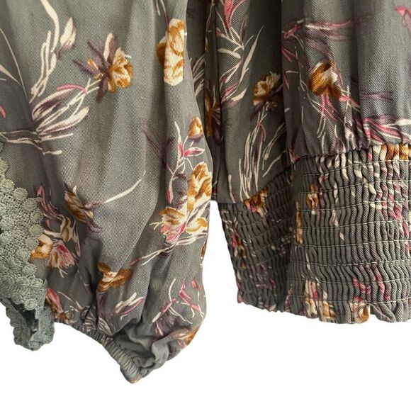 Easel Green Floral Artsy Long Sleeve Boho Peasant Top Women’s Size Small 4 6 - Picture 6 of 7